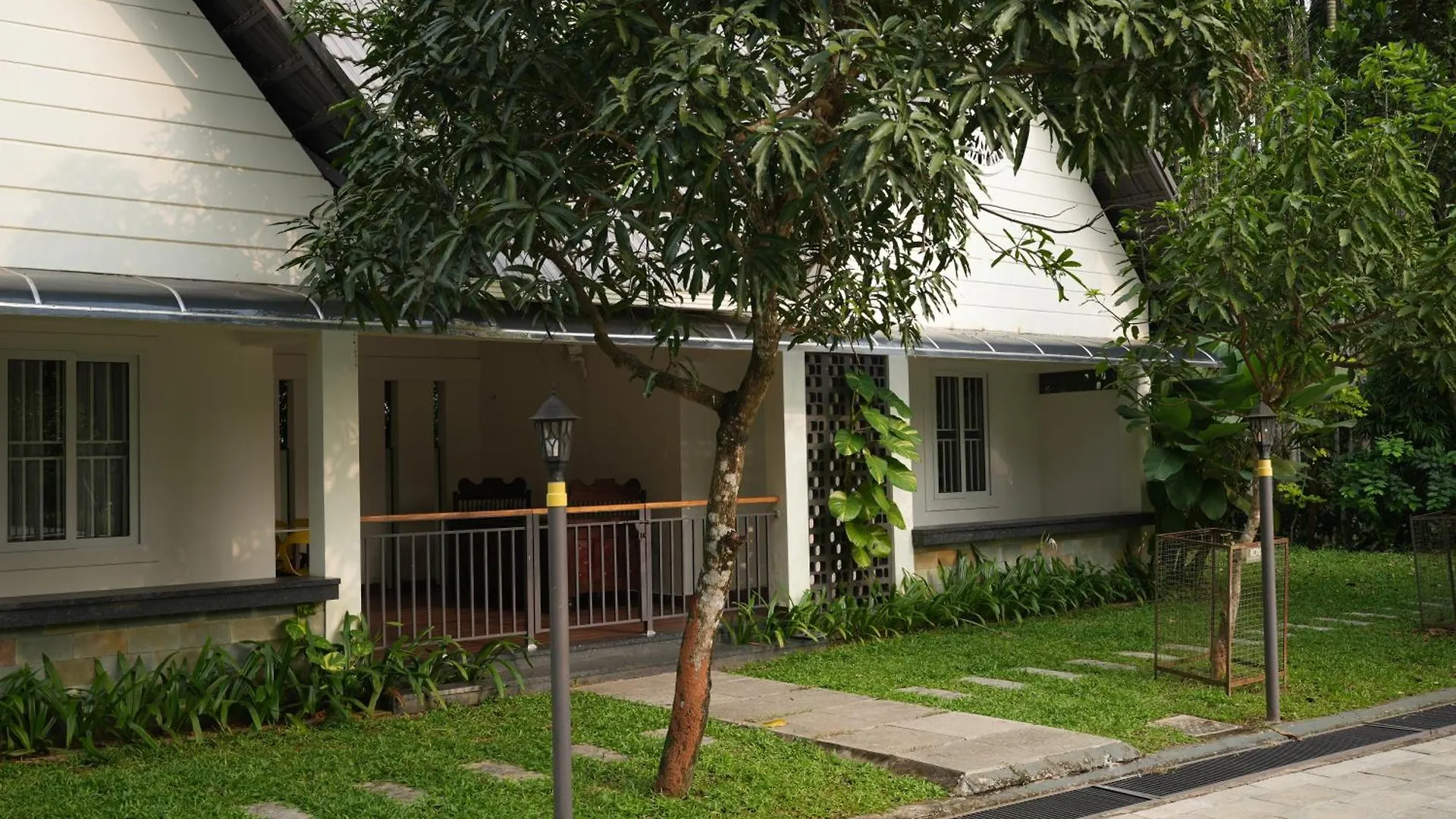 Royad Calicut Farm House - Premium Villa With Pool Inside A Farm